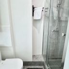 Люкс (Комфорт Двуспальный Диван с Балконом), Апарт-отель Metro Apartments