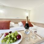 Четырехместный (Комфорт Двухуровневый Мини), Апарт-отель Metro Apartments