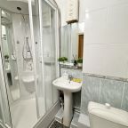 Трёхместный и более (Комфорт для Пятерых), Апарт-отель Metro Apartments