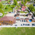 парковачная  зона, Апарт-отель АртХаус