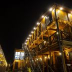 Детская площадка, Апарт-отель АртХаус