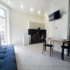 Апартаменты (Deluxe на Прибрежной 2), Апартаменты Deluxe Apartment на Прибрежной
