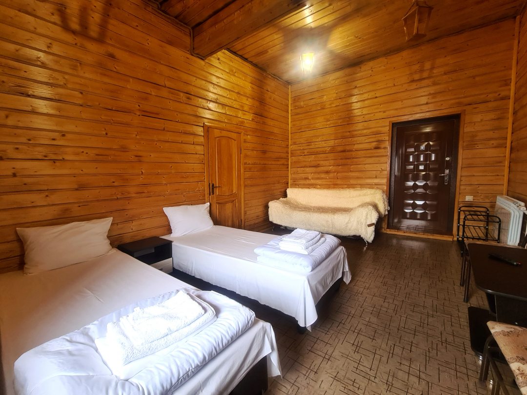 Двухместный (Двухместный стандартный номер) эко-отеля Риал Лаго-Наки, Каменномостский, Республика Адыгея