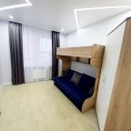 Апартаменты (Апартаменты 2-комнатные Макаенка 12Б), Апартаменты Home Apart парк Челюскинцев