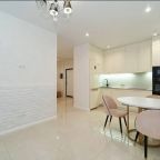 Апартаменты (Апартаменты 3-комнатные Макаенка 12В), Апартаменты Home Apart парк Челюскинцев