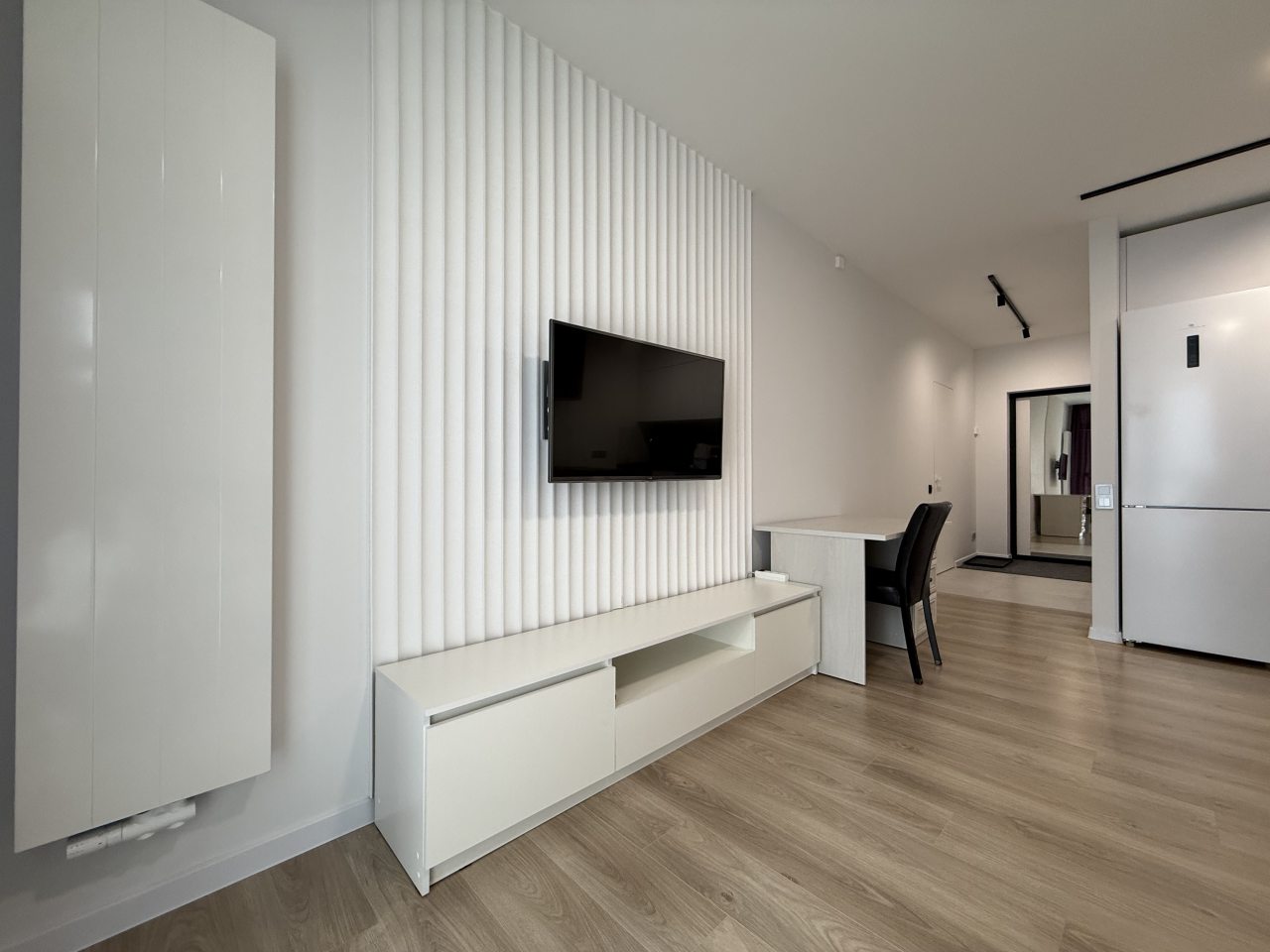 Апартаменты (Апартаменты 1-комнатные Макаенка 12Д), Апартаменты Home Apart парк Челюскинцев