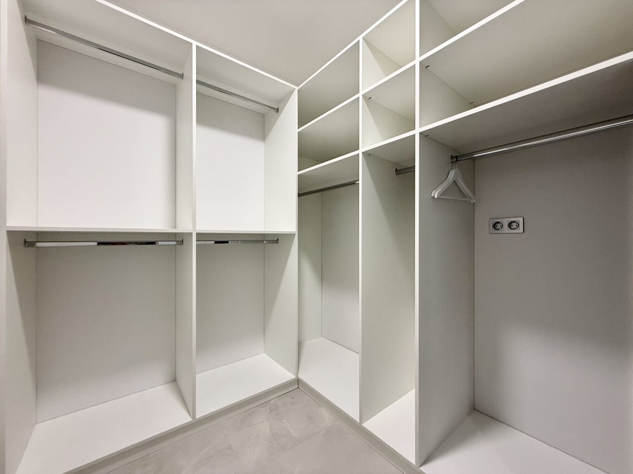 Апартаменты (Апартаменты 1-комнатные Макаенка 12Д), Апартаменты Home Apart парк Челюскинцев