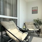 Апартаменты (Апартаменты 1-комнатные Макаенка 12Д), Апартаменты Home Apart парк Челюскинцев