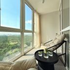 Апартаменты (Апартаменты 1-комнатные Макаенка 12Д), Апартаменты Home Apart парк Челюскинцев