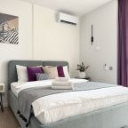 Апартаменты (Апартаменты 1-комнатные Макаенка 12Д), Апартаменты Home Apart парк Челюскинцев