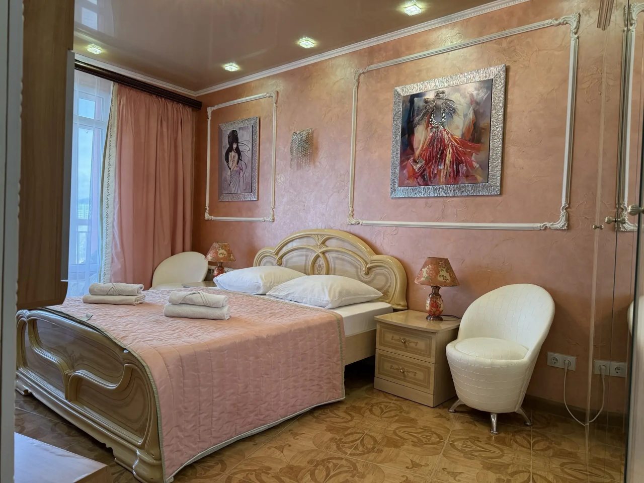 Апартаменты (Трехкомнатные семейные), Апартаменты Курортный городок