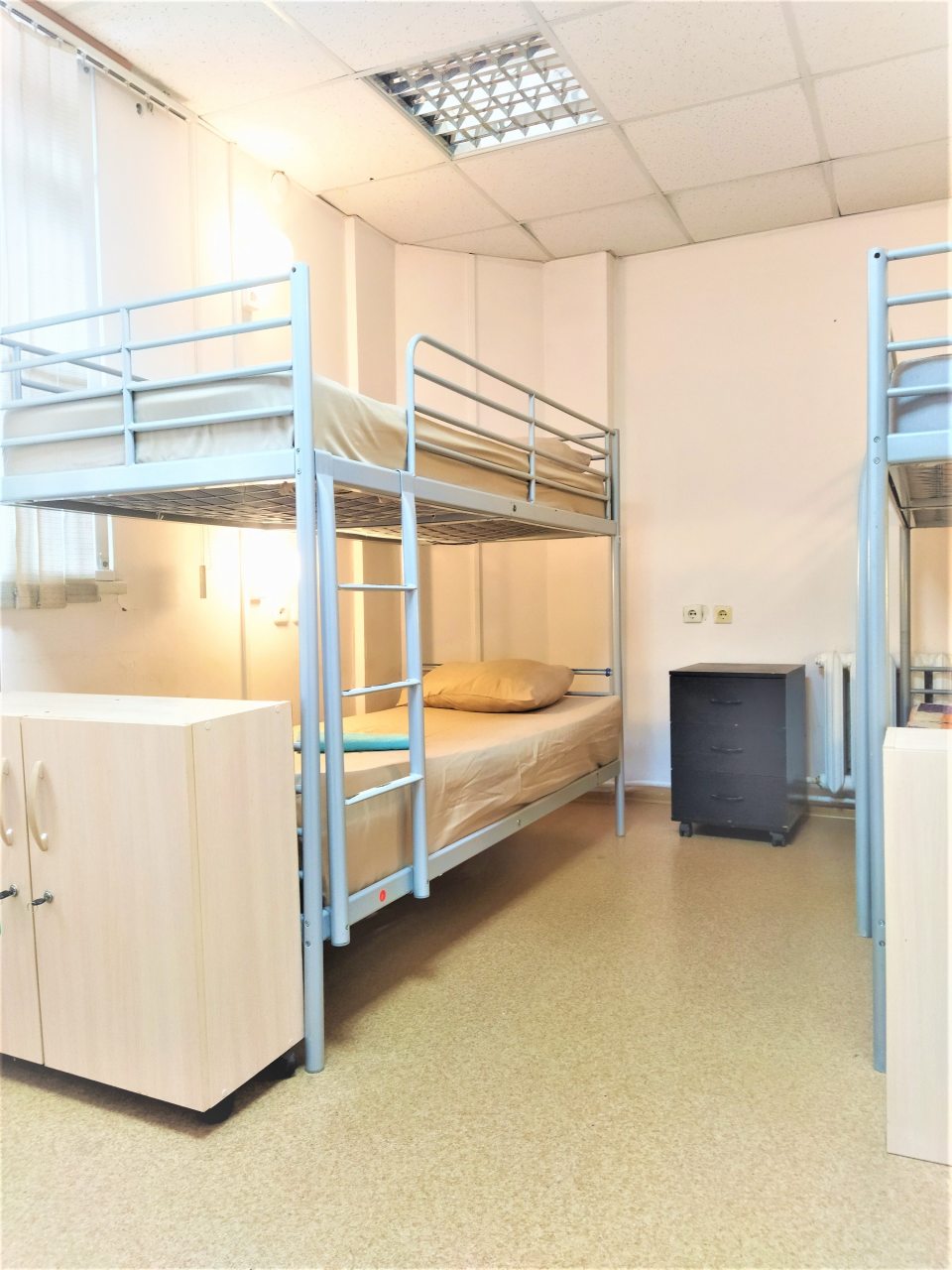 Двухъярусная кровать