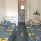 Двухместный (Однокомнатная комната с 2 раздельными односпальными кроватями), Гостевой дом Солнечный Бриз