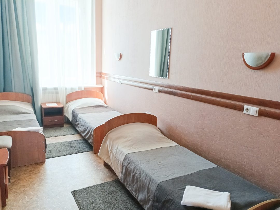 Трехместный (Койко-место в общем 3-местном экономе) отеля SMART HOTEL KDO ИРКУТСК