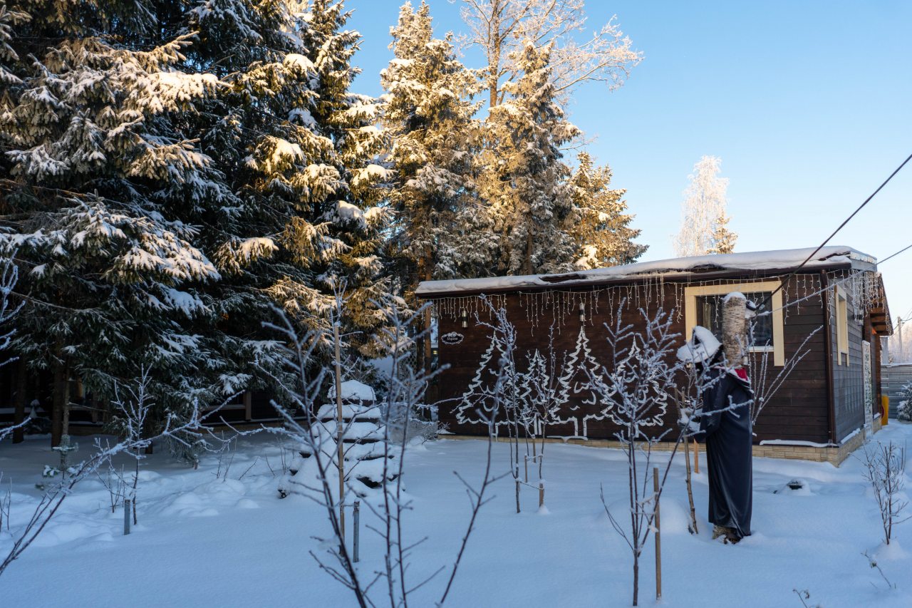 Двухместный (Дом на двоих «Мэрлин»), Гостевой двор Лопановичъ Park