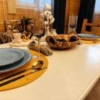 Двухместный (Дом на двоих «Мэрлин»), Гостевой двор Лопановичъ Park