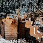 Двухместный (Дом на двоих «Мэрлин»), Гостевой двор Лопановичъ Park