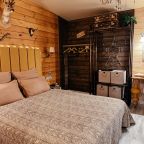 Коттедж (Уютный дом «Тристан»), Гостевой двор Лопановичъ Park