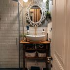 Коттедж (Уютный дом «Тристан»), Гостевой двор Лопановичъ Park