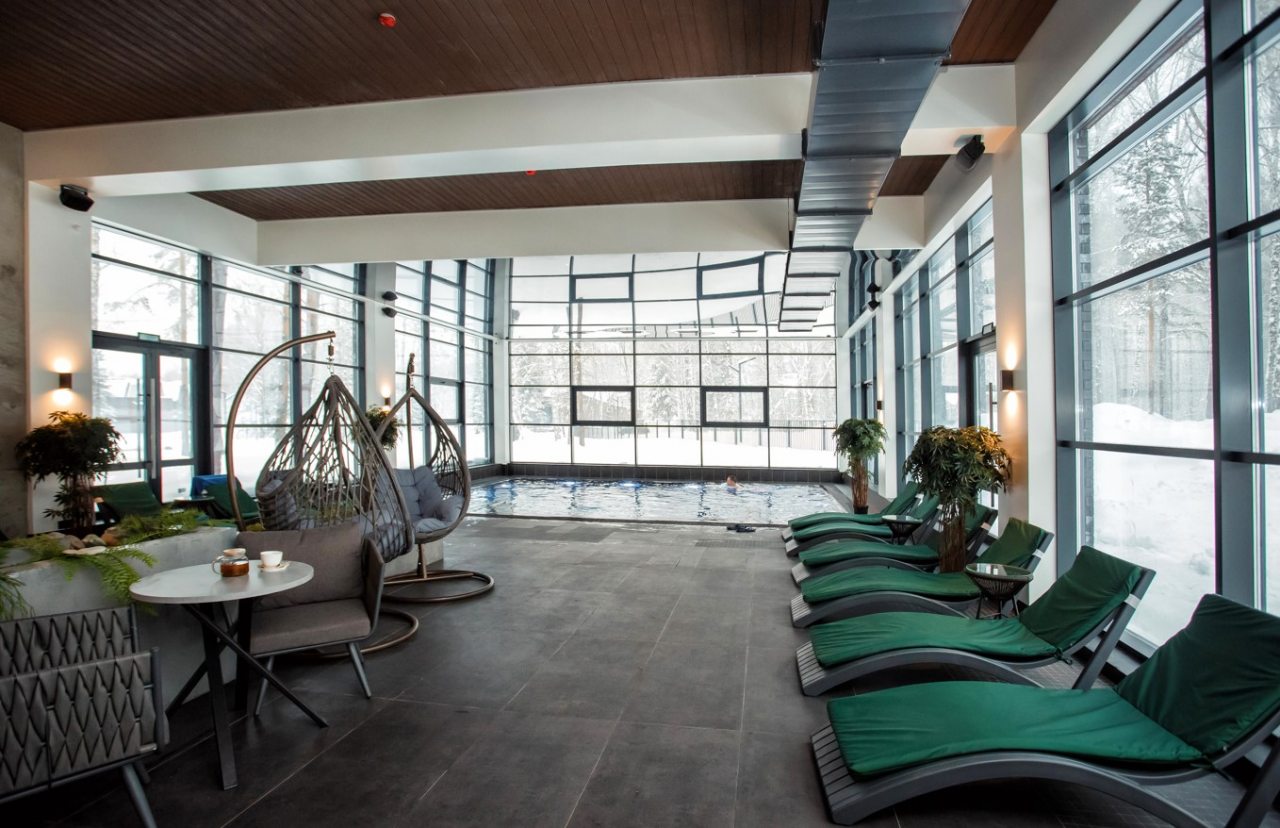 Бассейн, Загородный отель Поляна Verde