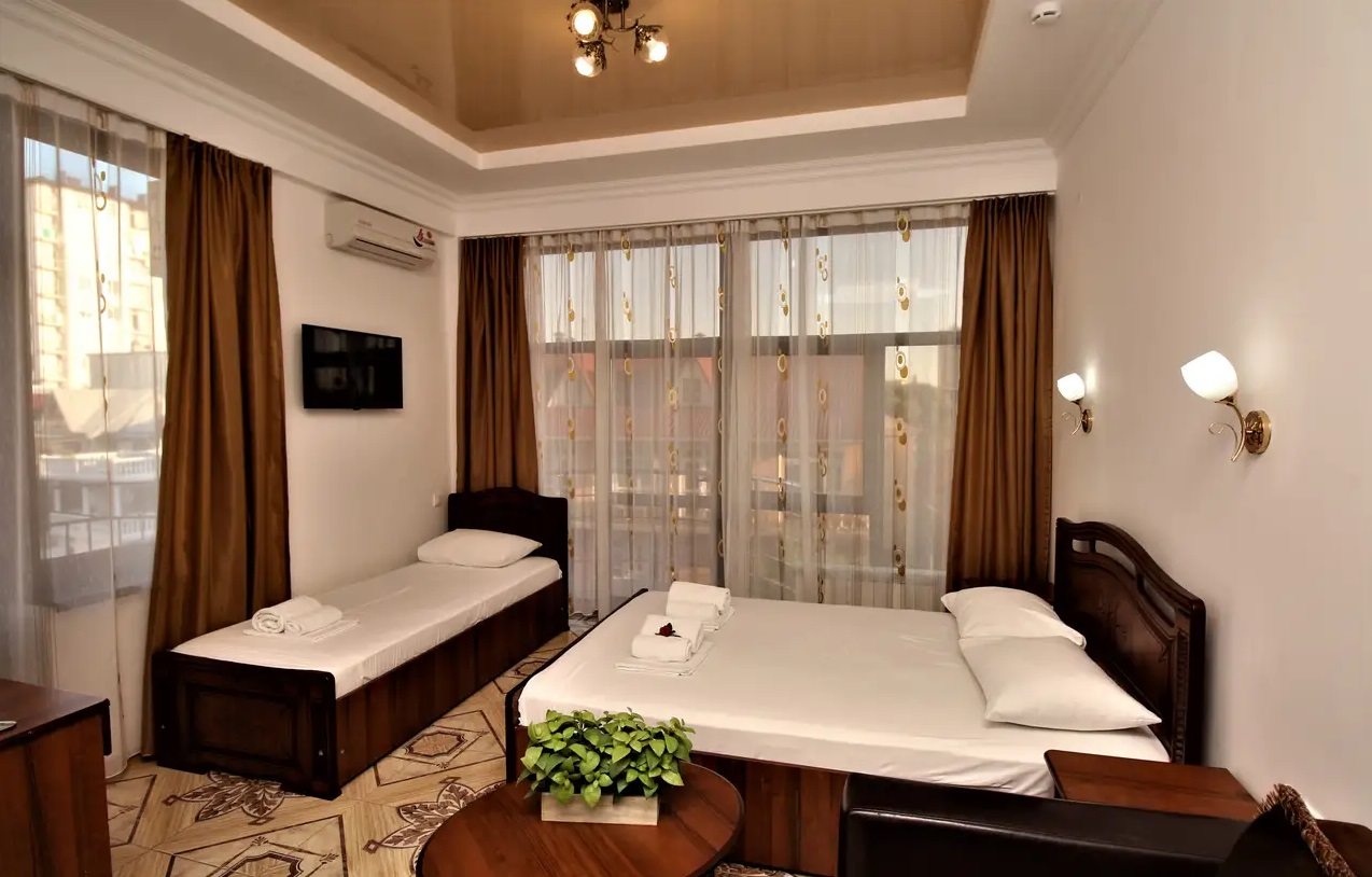 Четырехместный (Четырехместный с балконом), Гостевой дом Магнолия