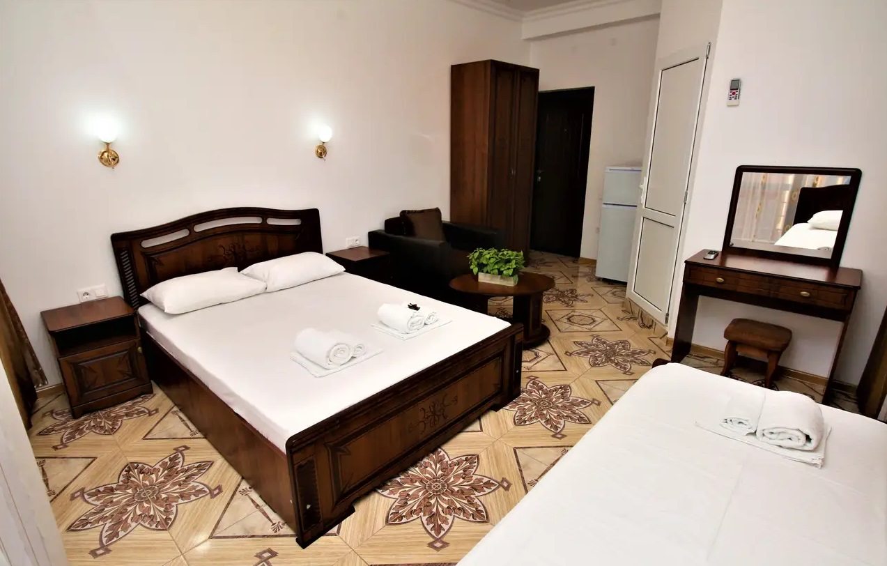 Четырехместный (Четырехместный с балконом), Гостевой дом Магнолия