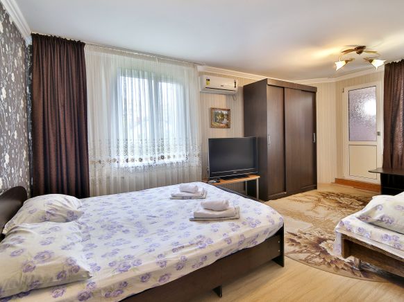 Фотография номера гостиницы Черномор