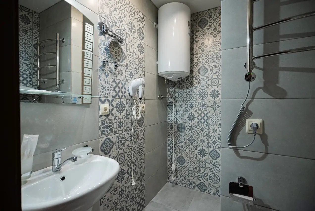 Все удобства, фен, горячая вода, средства гигиены