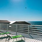 Люкс (С видом на море и террасой), Отель Морская резиденция