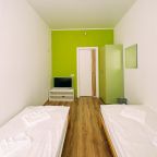 Трёхместный и более (Кровать в общем номере), Достоевский HD-hostel