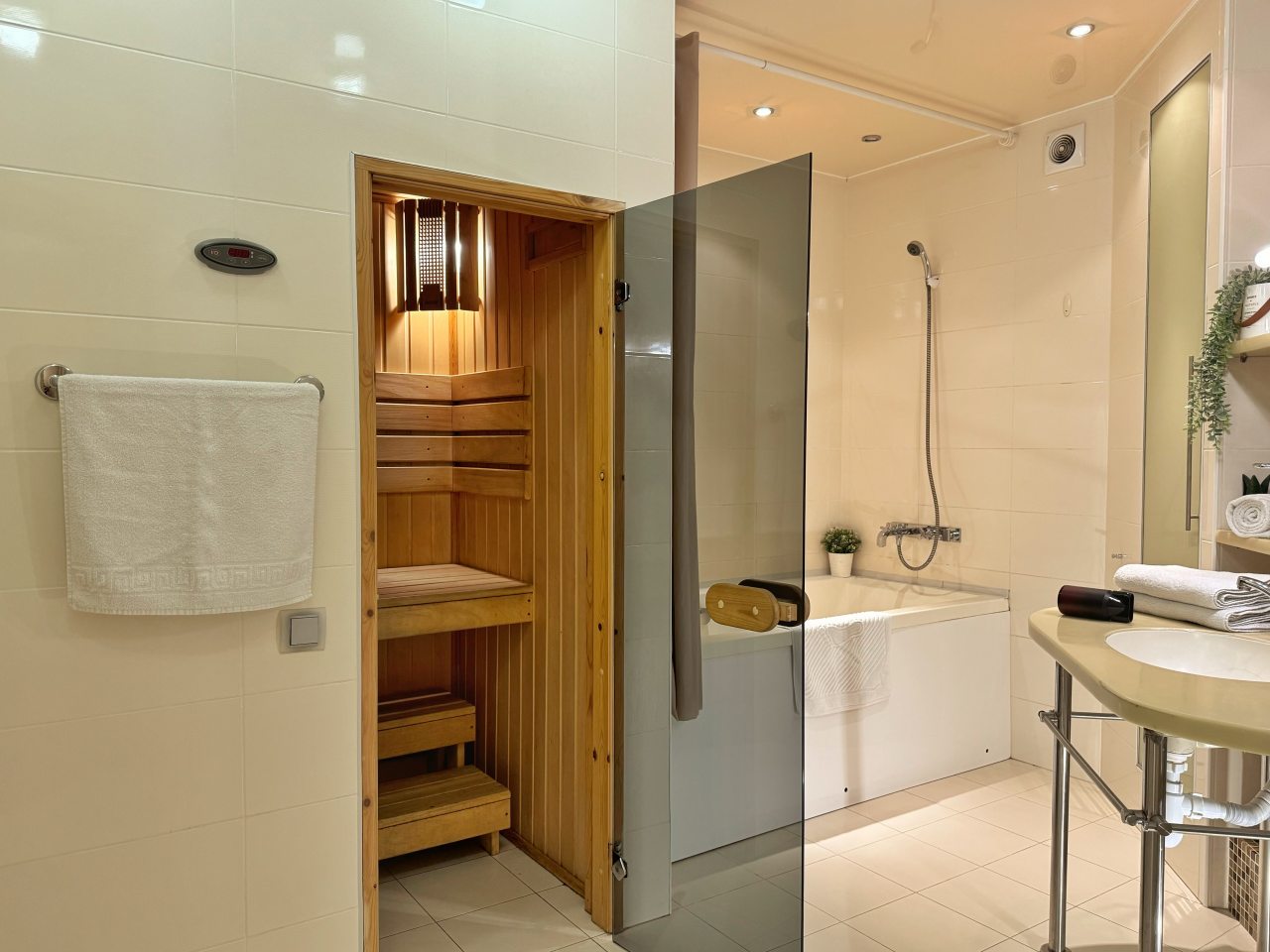 Апартаменты (на Рыбинской 24), Апартаменты Apart-Comfort Tokyo