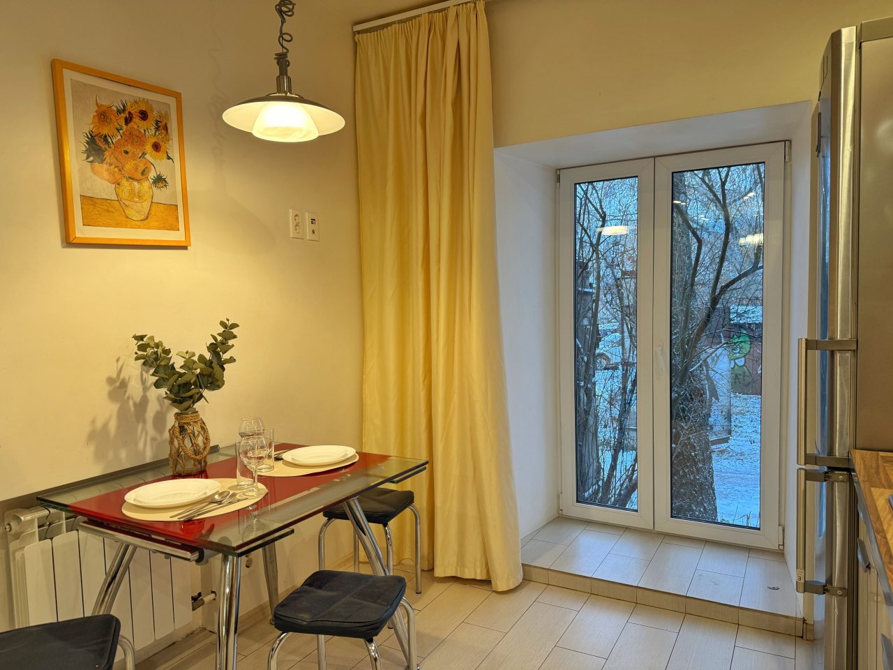 Апартаменты (Apart-Comfort Максимова 5), Апартаменты Apart-Comfort Максимова 5