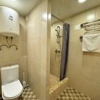 Апартаменты (Apart-Comfort Максимова 5), Апартаменты Apart-Comfort Максимова 5