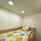 Апартаменты (Apart-Comfort Максимова 5), Апартаменты Apart-Comfort Максимова 5