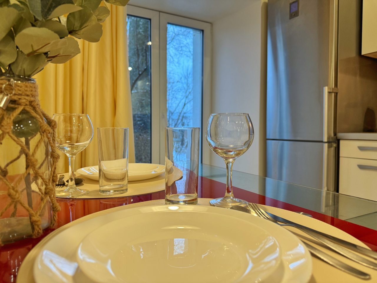 Апартаменты (Apart-Comfort Максимова 5), Апартаменты Apart-Comfort Максимова 5