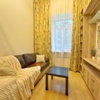 Апартаменты (Apart-Comfort Максимова 5), Апартаменты Apart-Comfort Максимова 5