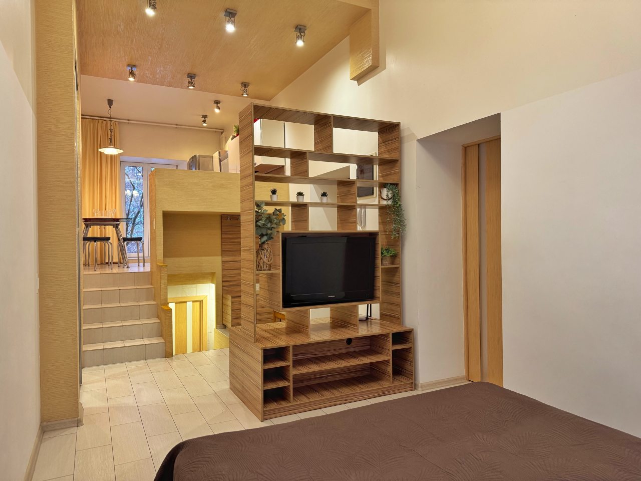 Апартаменты (Apart-Comfort Максимова 5), Апартаменты Apart-Comfort Максимова 5