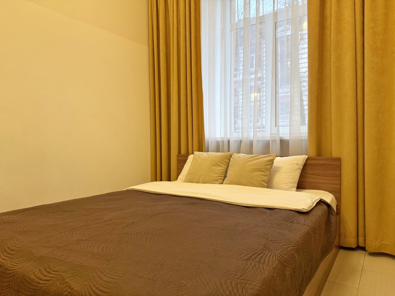 Апартаменты (Apart-Comfort Максимова 5), Апартаменты Apart-Comfort Максимова 5