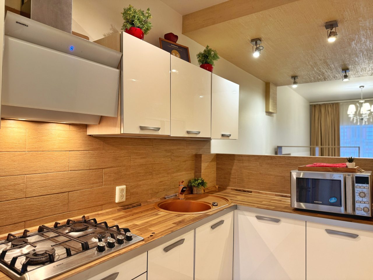 Апартаменты (Apart-Comfort Максимова 5), Апартаменты Apart-Comfort Максимова 5