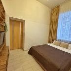 Апартаменты (Apart-Comfort Максимова 5), Апартаменты Apart-Comfort Максимова 5