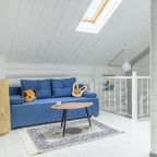 Коттедж (Дом "Токио"), Гостевой комплекс Кикино на Веле