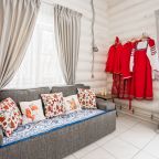 У нас вы можете примерить национальные костюмы