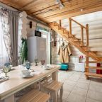 Коттедж (Дом "Камчатка"), Гостевой комплекс Кикино на Веле