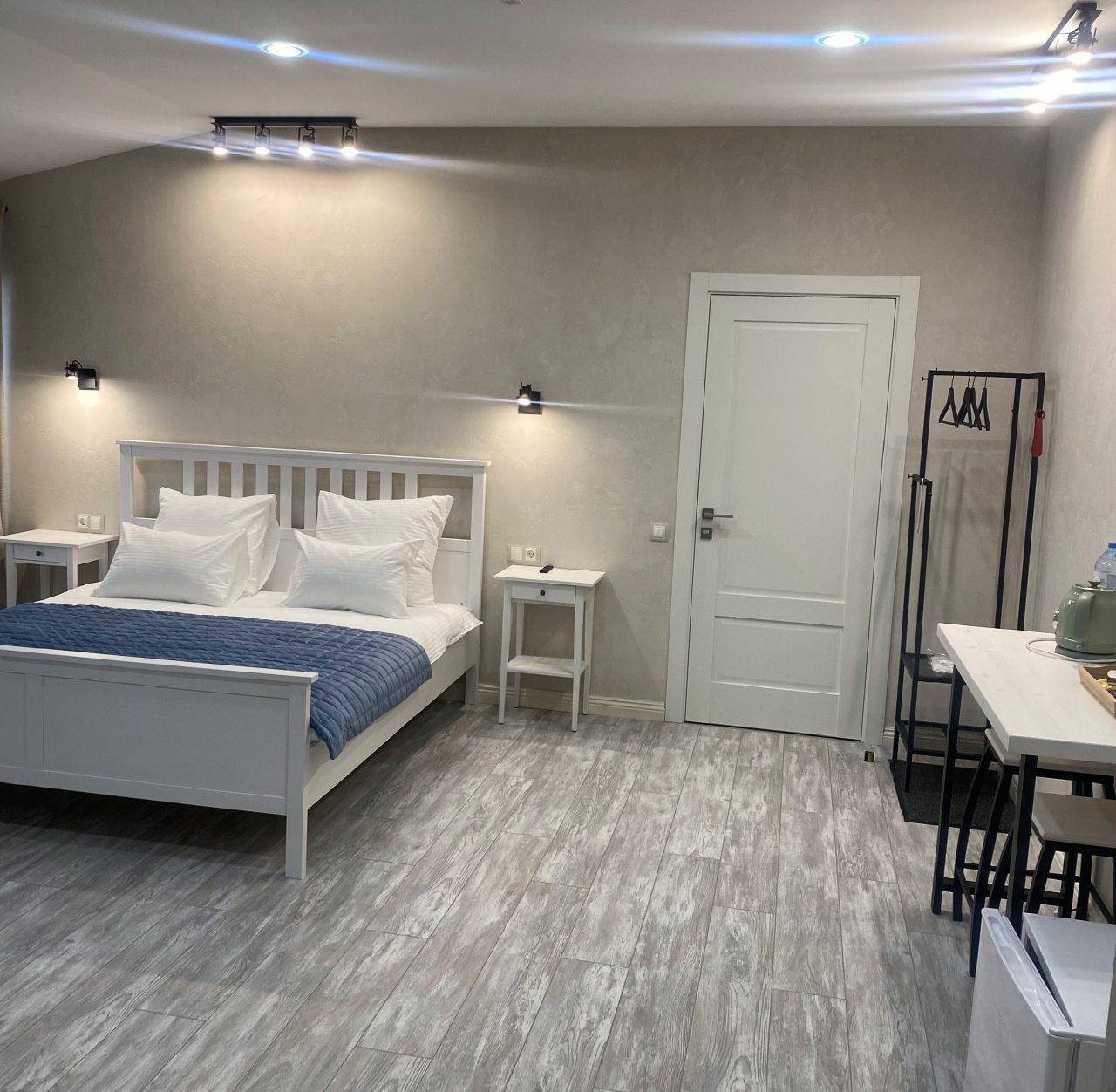 De Luxe (Пентхаус), Отель Rimini