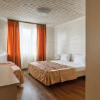 Трехместный (Стандарт 3х-местный с балконом), Дом отдыха Pontos Family Resort Zarya