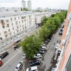 Автостоянка/ Парковка, Апартаменты В центре на Карла Маркса