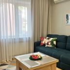 Дом (Сапфир в центре Геленджика у моря), Гостевой дом Rafaela