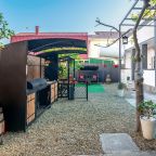 Своя ухоженная территория, Гостевой дом Rafaela