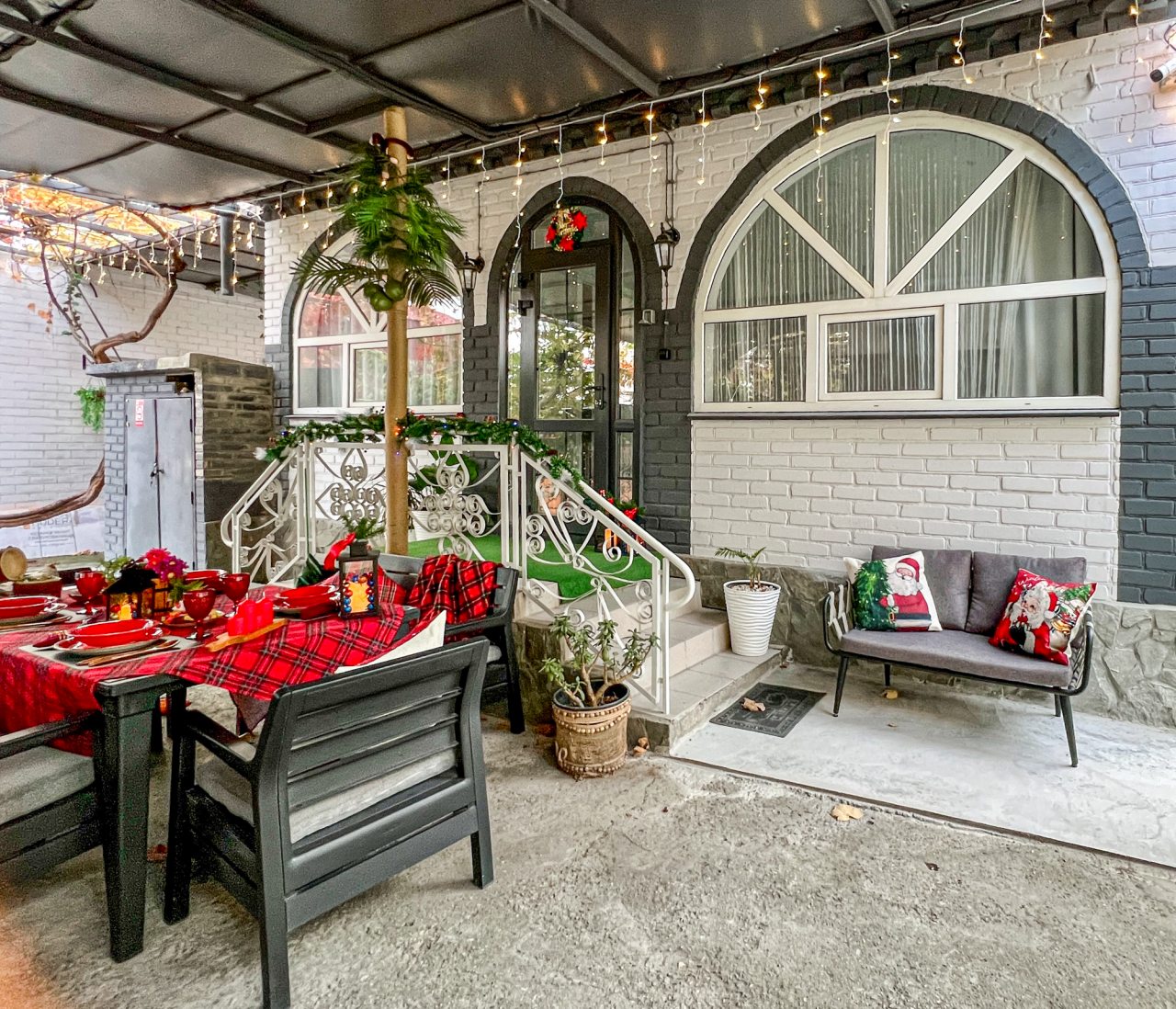 Дом (Сапфир в центре Геленджика у моря), Коттедж Rafaela