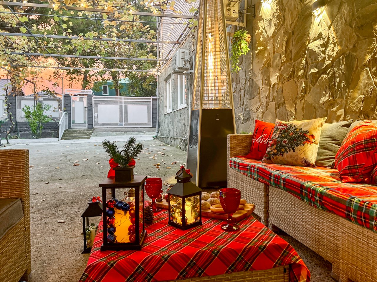 Дом (Сапфир в центре Геленджика у моря), Коттедж Rafaela